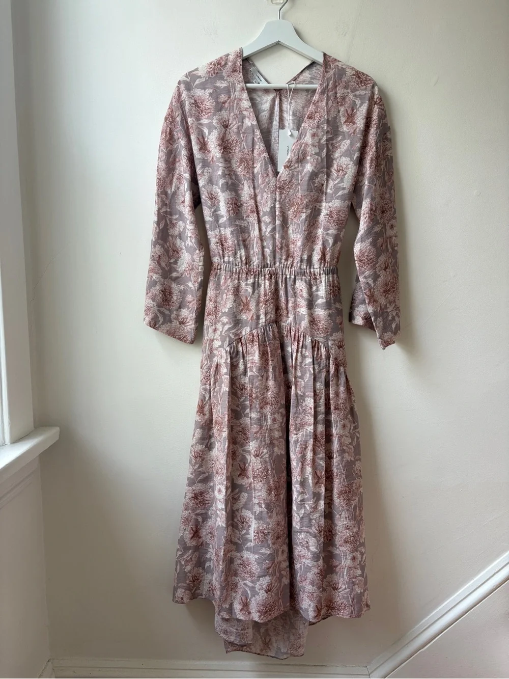 NWT Vince Floral V-Neck Midi Dress - Picture 13 of 14